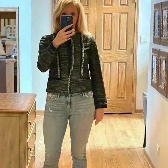 Vince Black Off White Zip Up Tweed Jacket/Blazer with leather trim Size 2. - Picture 10 of 12